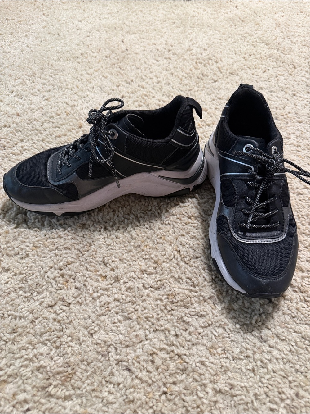 Tommy Hilfiger Black and White Women's Chunky Sneakers